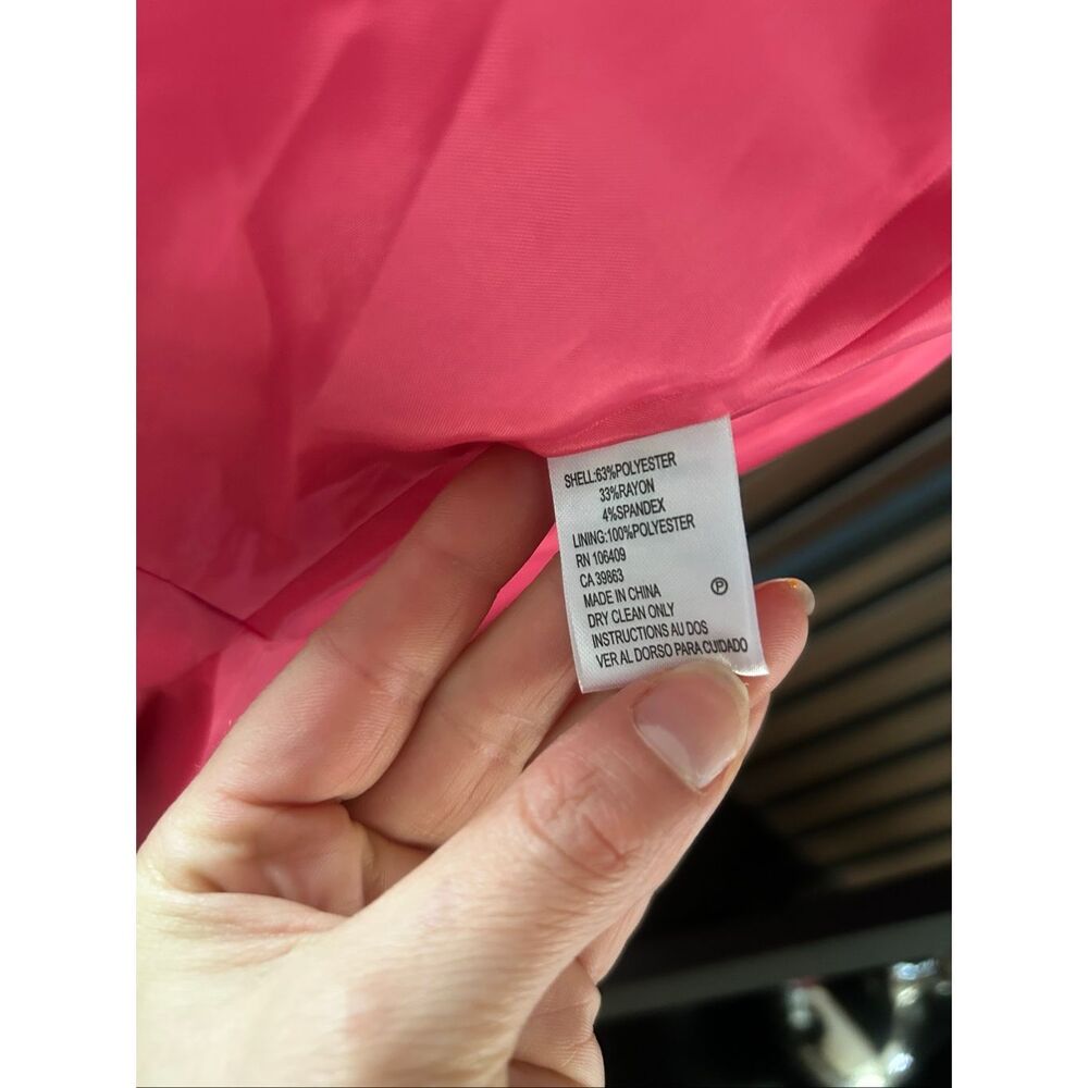 Tahari pink blazer jacket flairs out size 4 classy stylish work attire form fitt - Picture 7 of 8